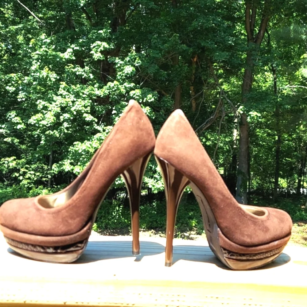 Vintage Fusion Brown faux suede Platform Slip-on Stilettos High Heels Sz 5 1/2